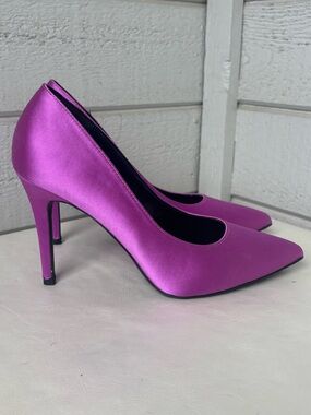 Wild Diva Magenta Satin Pointed-Toe Stiletto Pumps